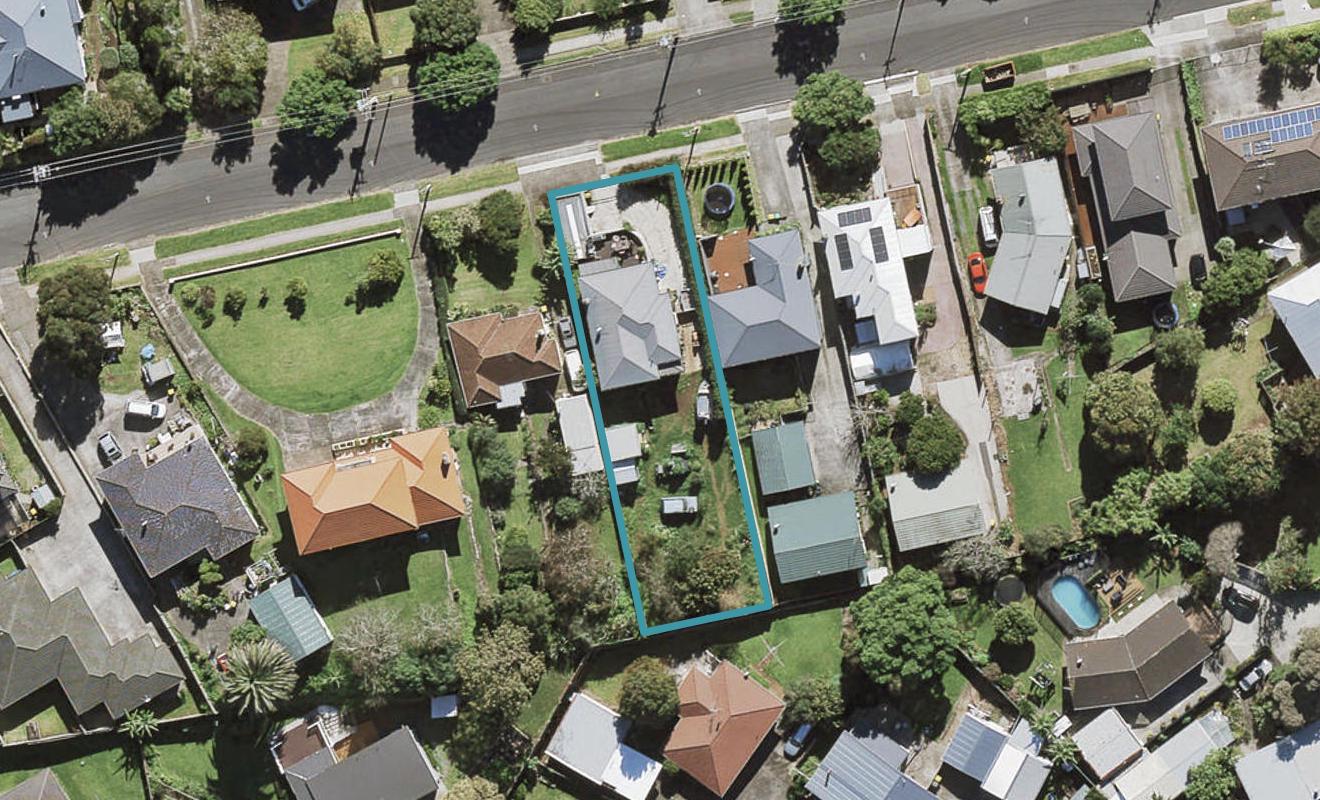 10 Hastie Avenue, Mangere Bridge, Auckland - Carousel 1