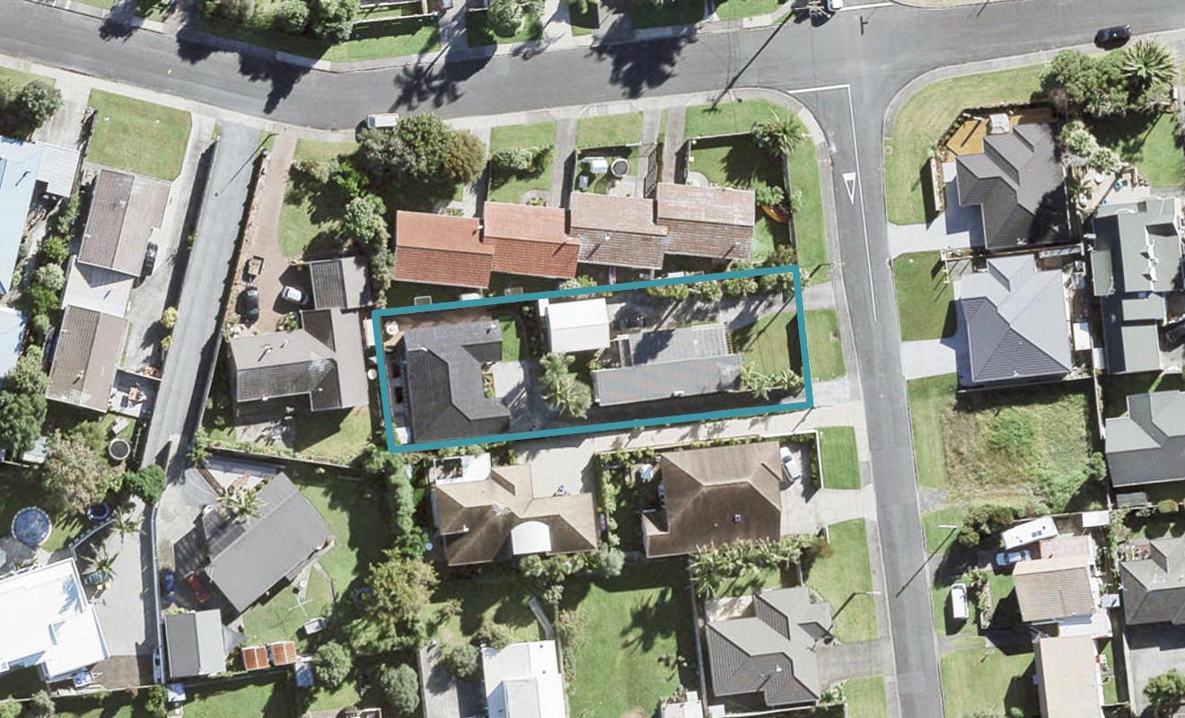6B Laurie Street, Red Beach, Whangaparāoa - Carousel 1
