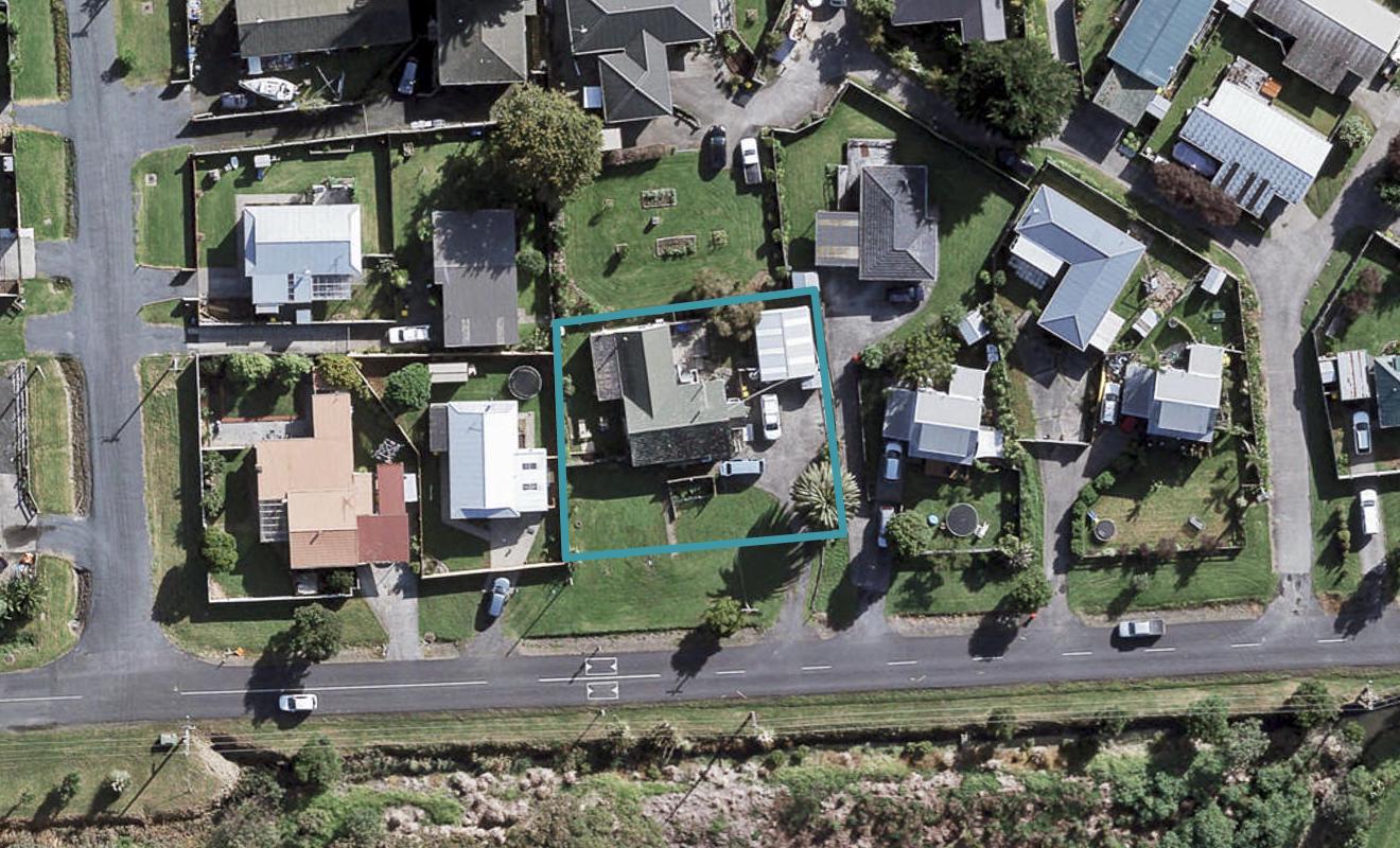 51 Springs Road, Parakai, Helensville - Carousel 1