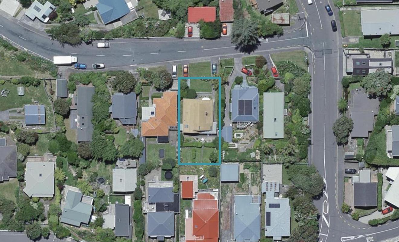 5 Albemarle Road, Northland, Wellington - Carousel 1