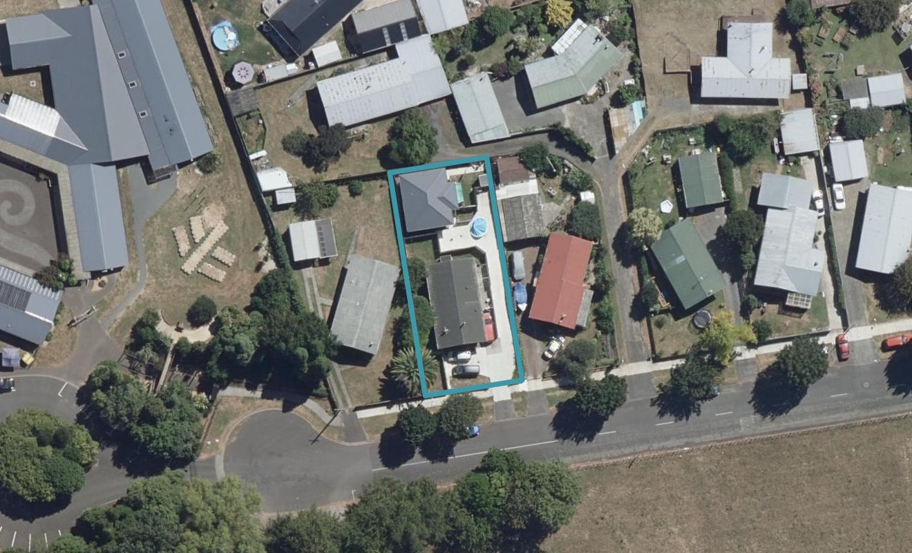 128 Saxbys Road, Deanwell, Hamilton - Carousel 1