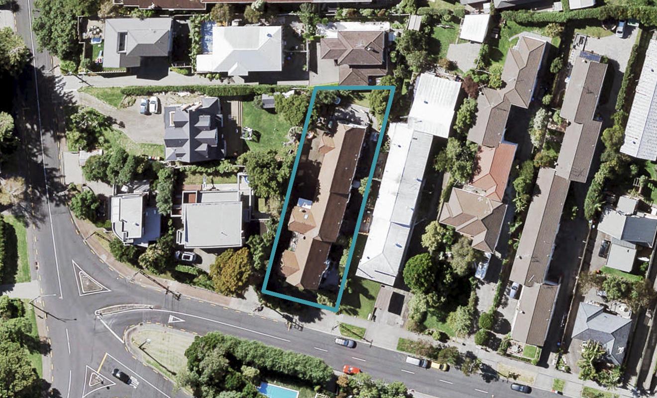 1/4 Bay Road, St Heliers, Auckland - Carousel 1