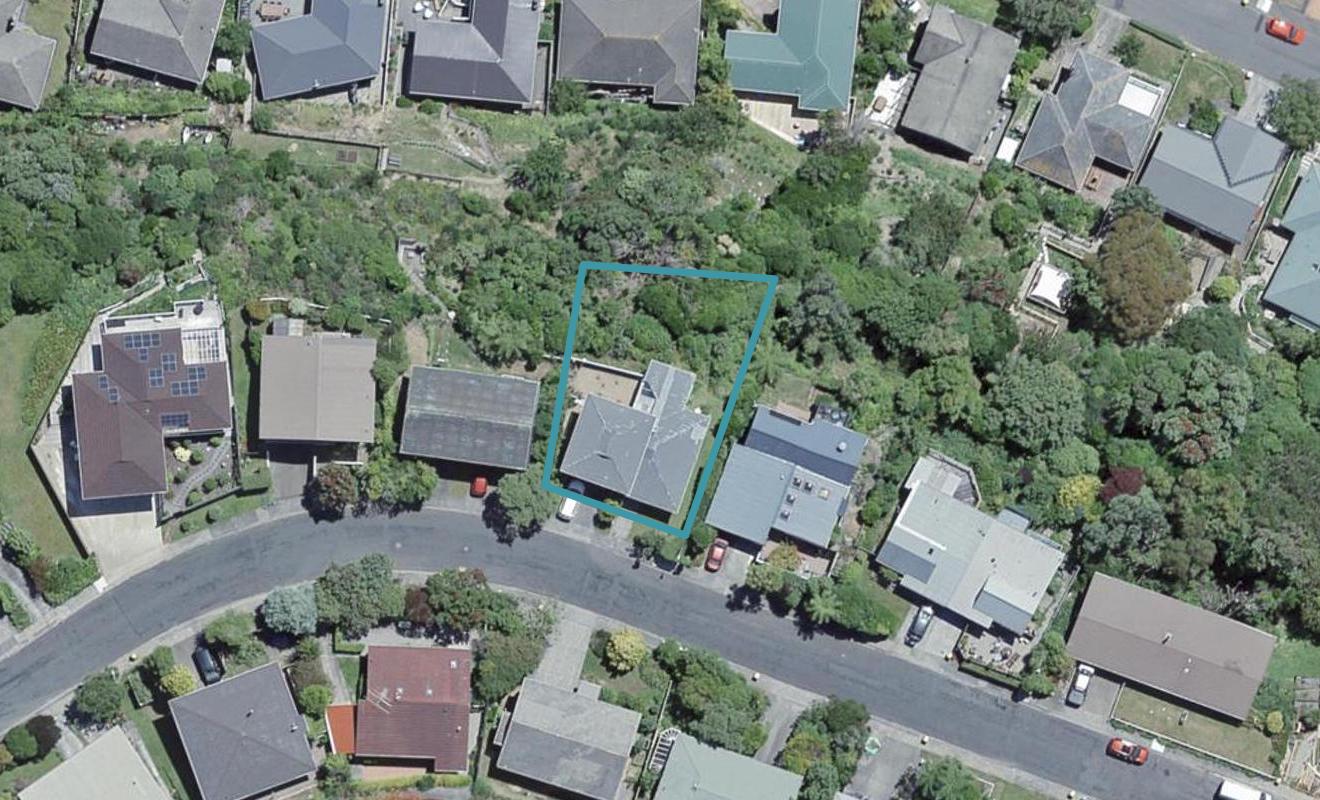 13 Lynmouth Avenue, Karori, Wellington - Carousel 1