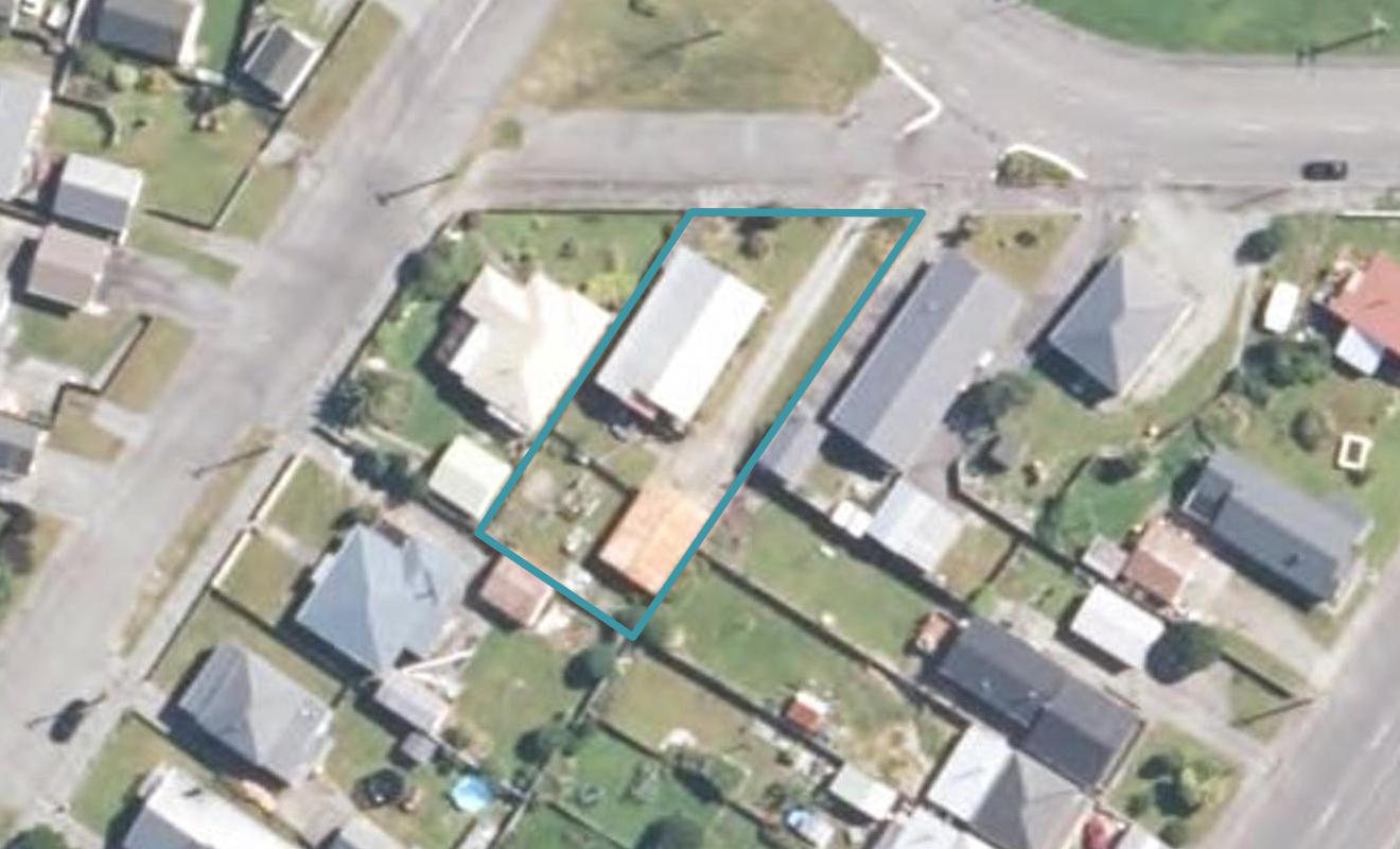 4 Swift Street, Blaketown, Greymouth - Carousel 1