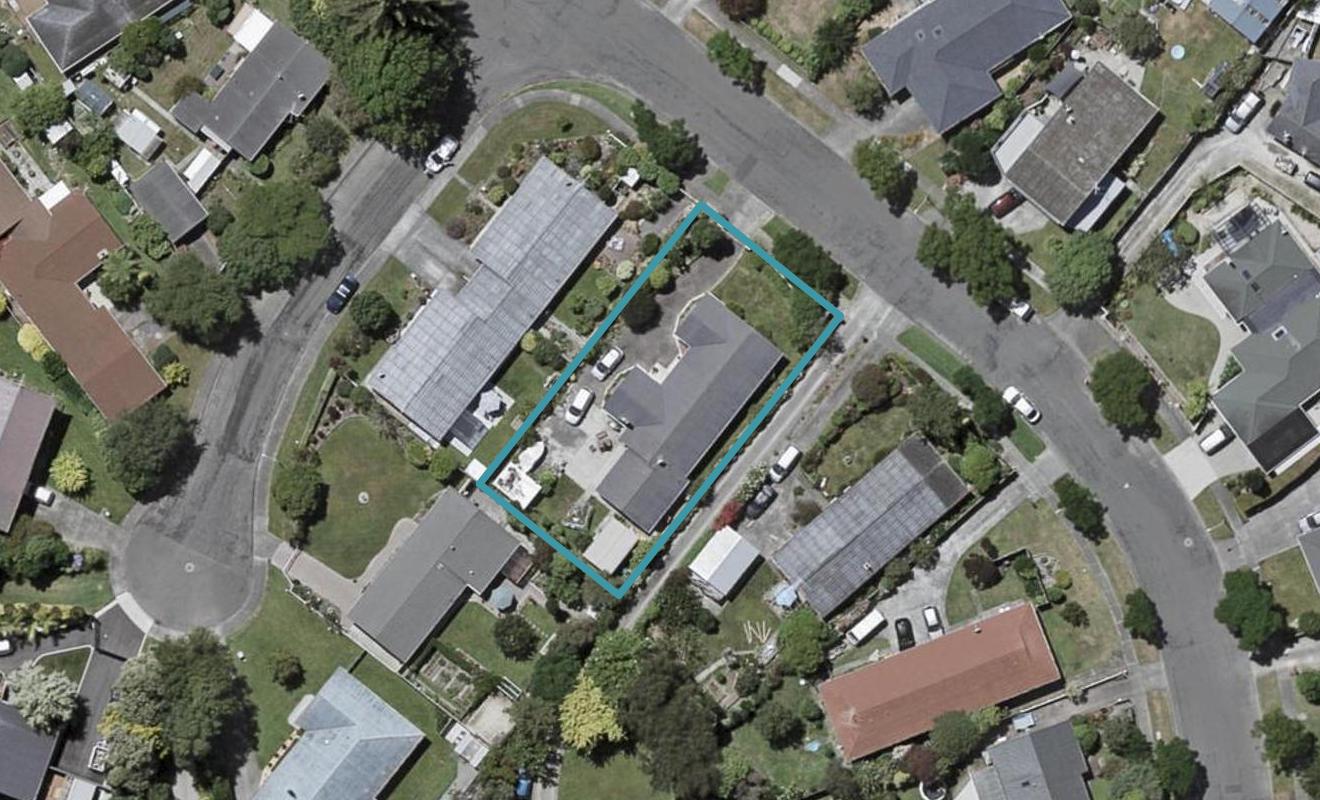 27 Nimmo Avenue West, Waikanae Beach, Waikanae - Carousel 1