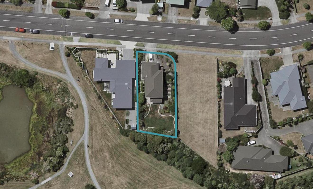 148 Weggery Drive, Waikanae Beach, Waikanae - Carousel 1