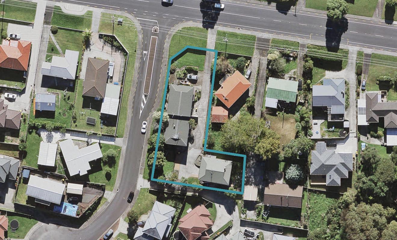 1/99 Triangle Road, Massey, Auckland - Carousel 1