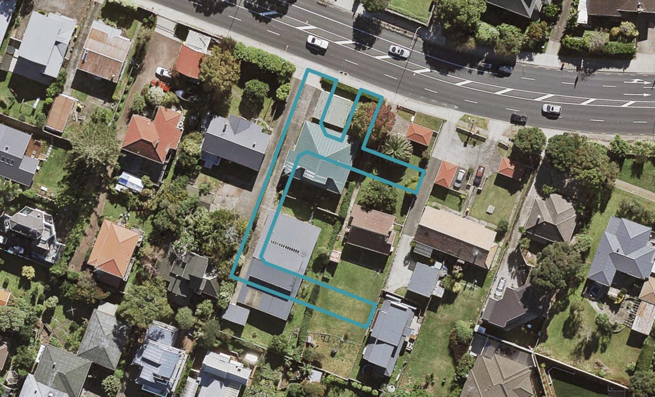 3/12 Onewa Road, Northcote Point, Auckland - Carousel 1