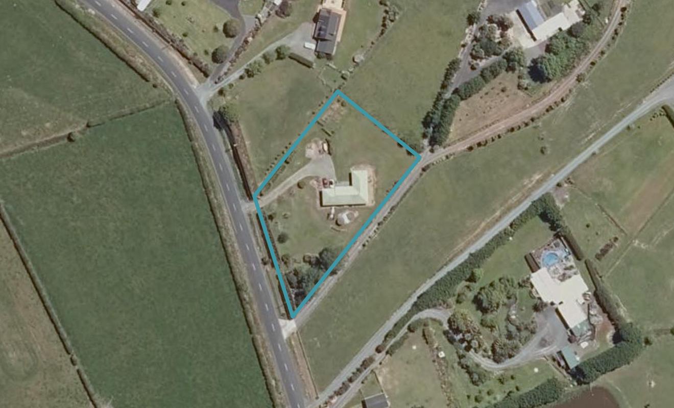 20 Matarau Road, Kamo - Carousel 1