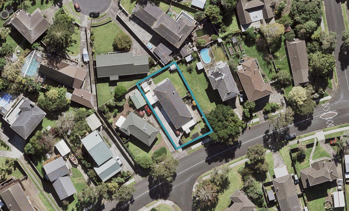 2/91 Muir Avenue, Mangere Bridge, Auckland - Carousel 1