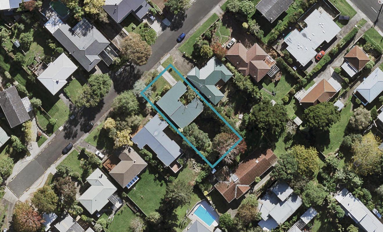 54 Holland Road, Hillcrest, Auckland - Carousel 1