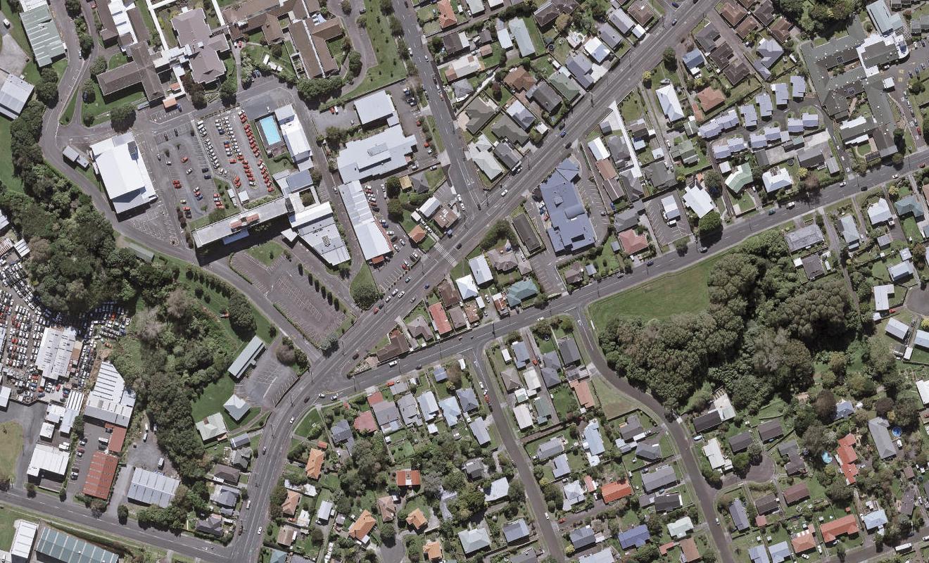 111 Tukapa Street, Westown, New Plymouth - Carousel 1
