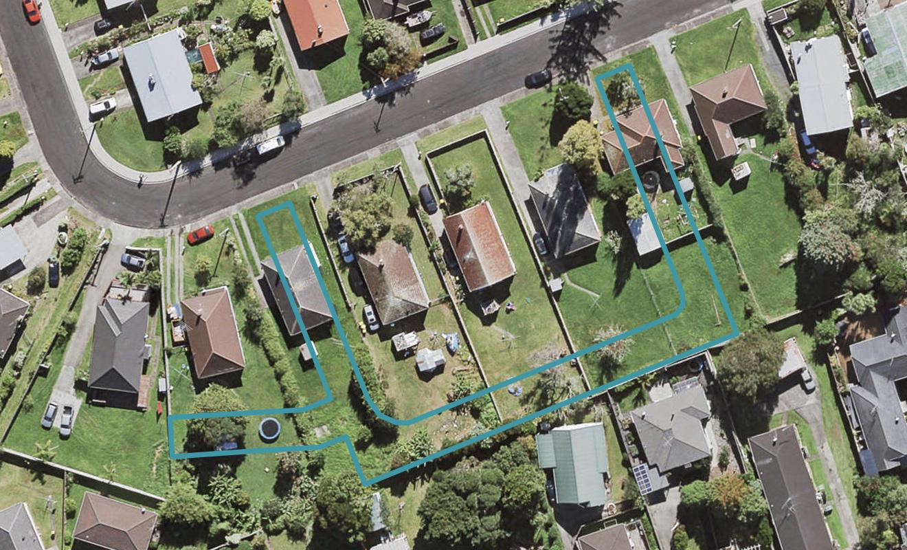 10 Taruke Crescent, Birkdale, Auckland - Carousel 1