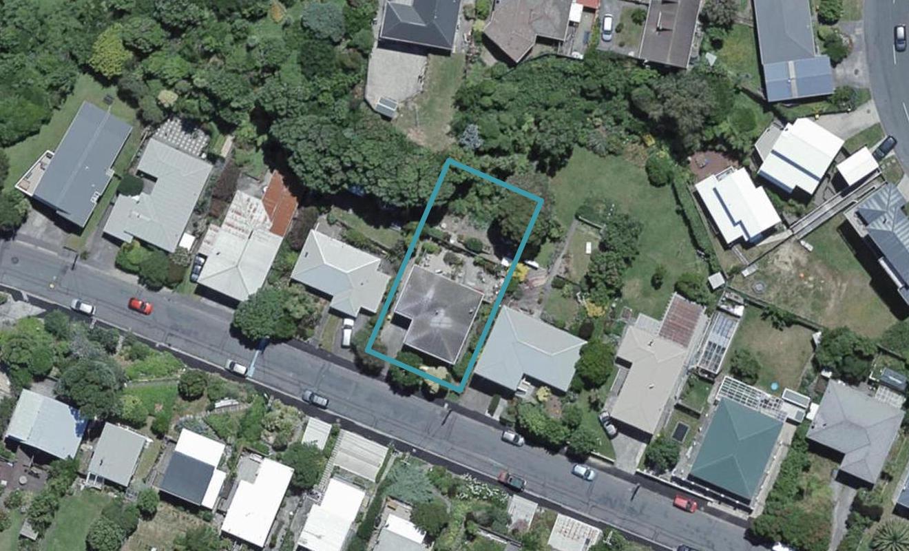 17A Robertson Street, Owhiro Bay, Wellington - Carousel 1