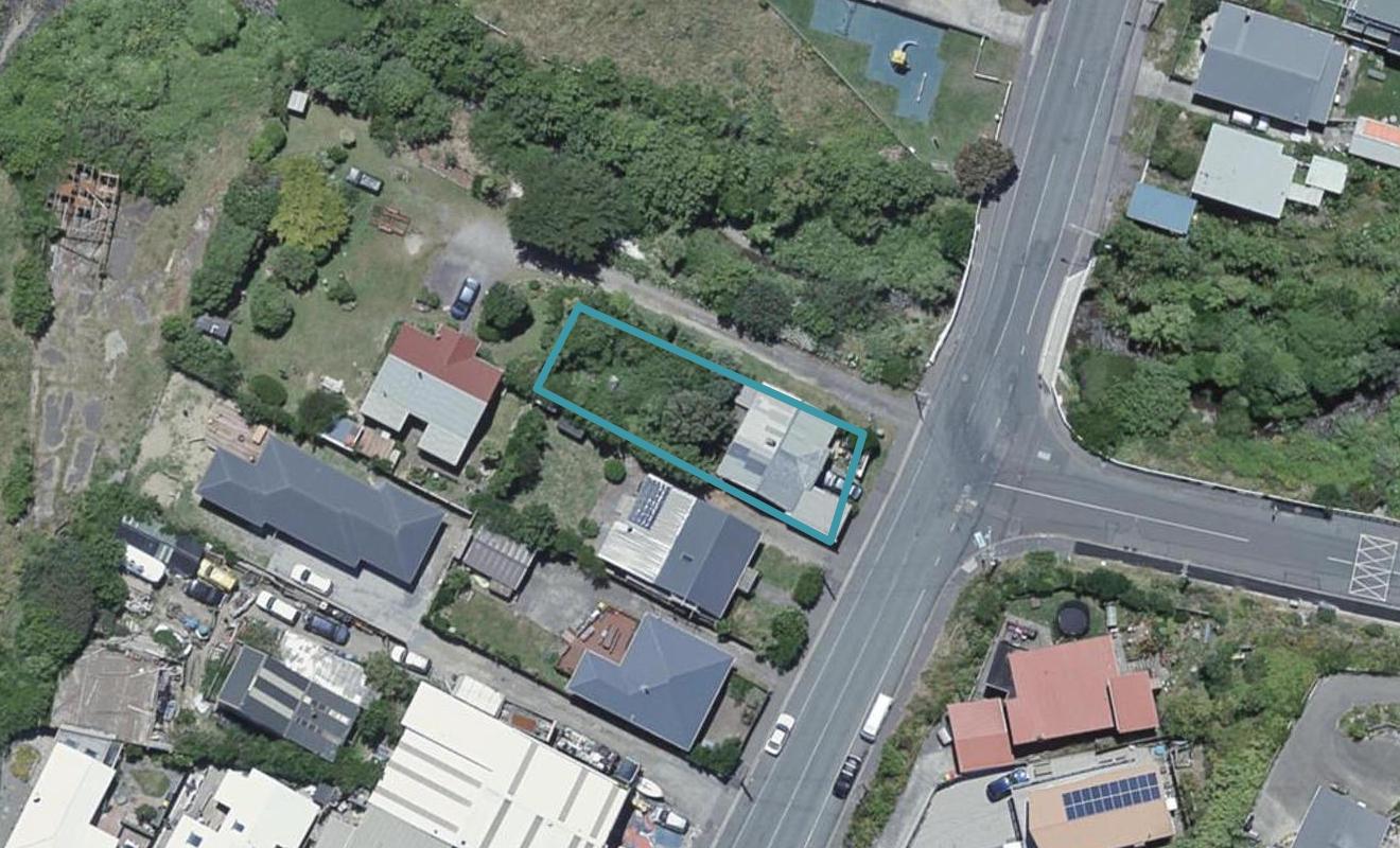 15 Happy Valley Road, Owhiro Bay, Wellington - Carousel 1