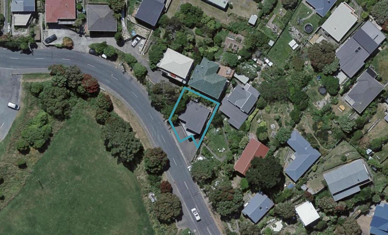 37 Houghton Bay Road, Houghton Bay, Wellington - Carousel 1