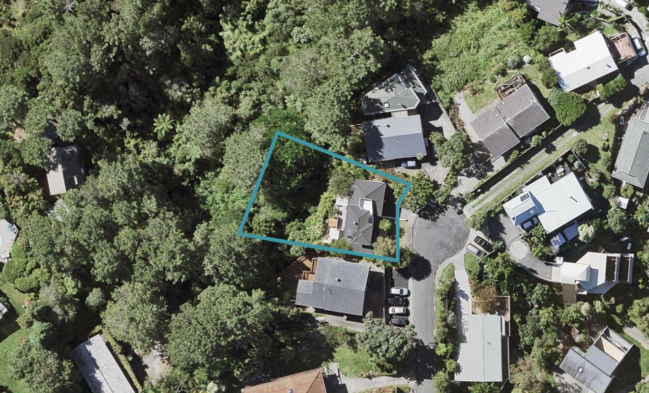 12 Dalmeny Close, Murrays Bay, Auckland - Carousel 1