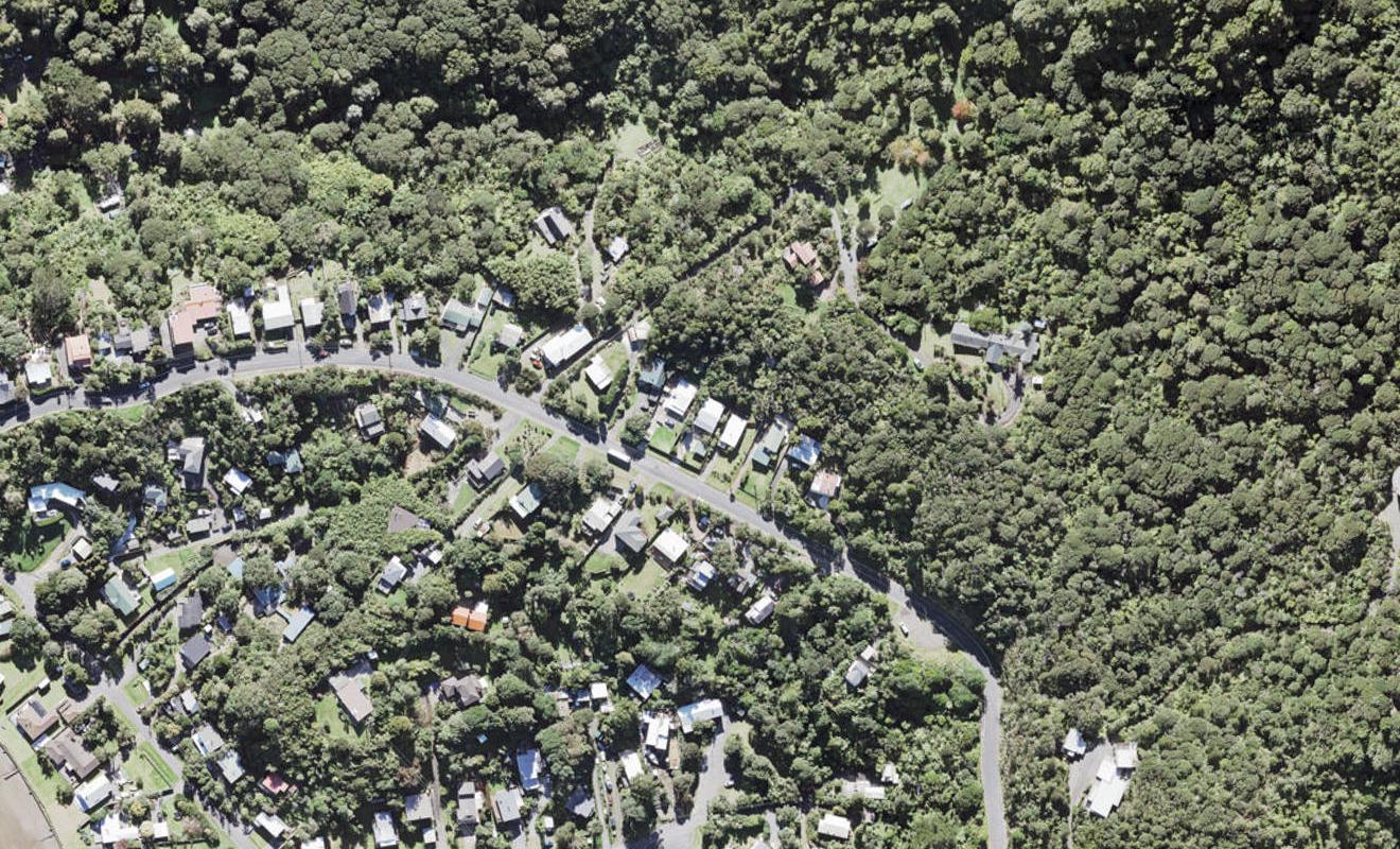 1122 Huia Road, Huia, Auckland - Carousel 1