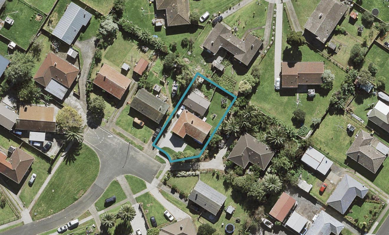 14 Electra Place, Mangere, Auckland - Carousel 1