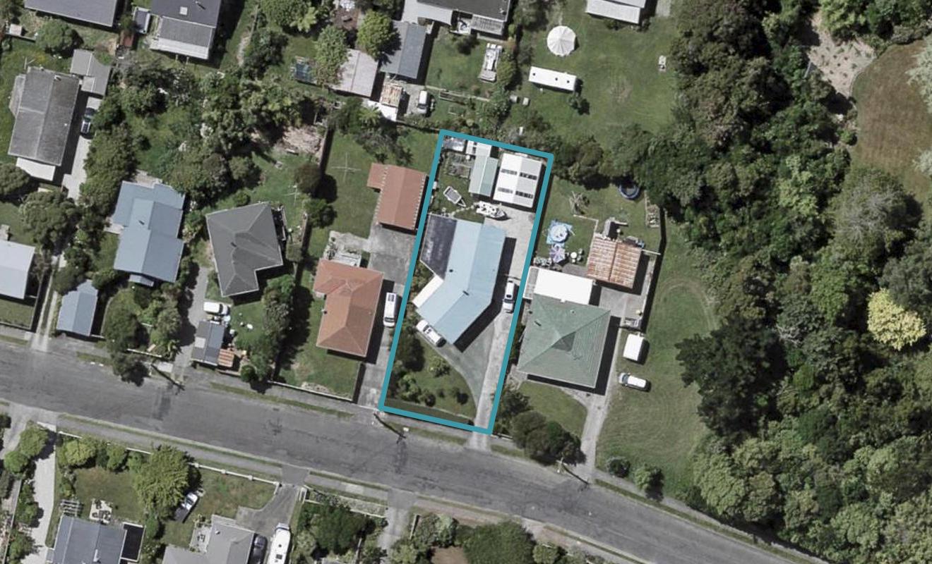 86 Atkinson Avenue, Otaki Beach, Otaki - Carousel 1
