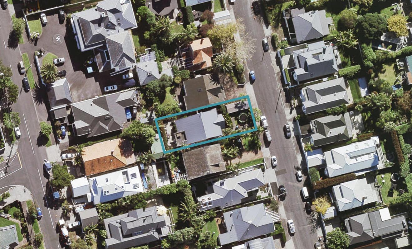 44 Lawrence Street, Herne Bay, Auckland - Carousel 1