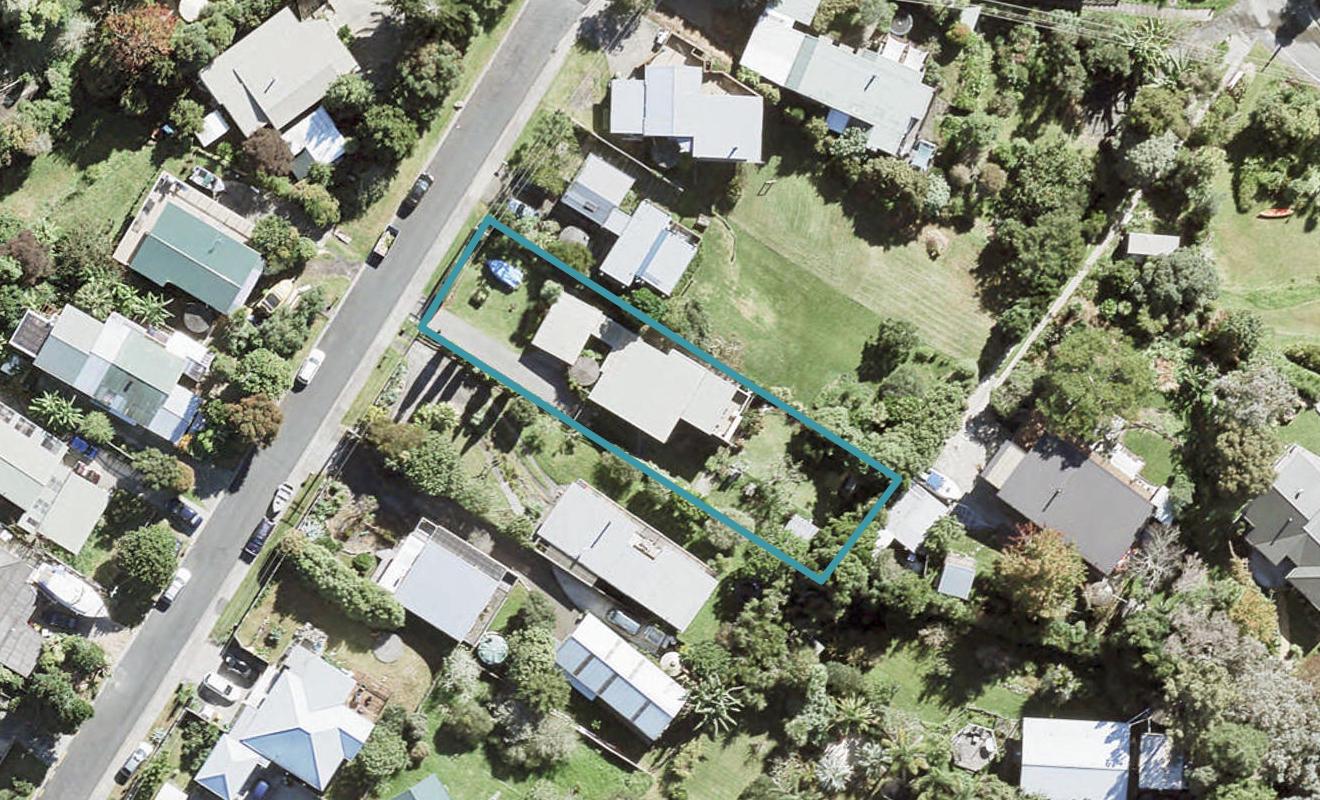 8 Flounder Point Road, Stillwater, Silverdale - Carousel 1