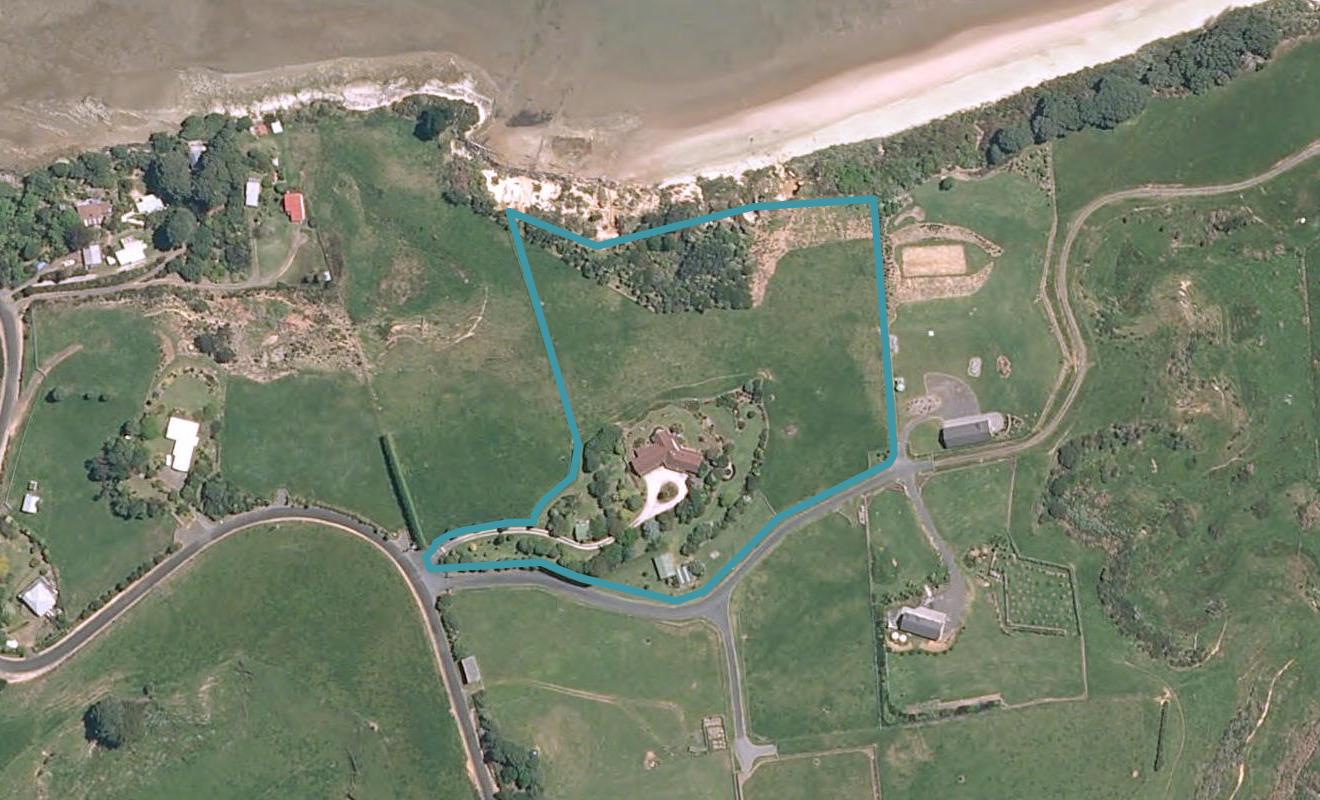 204 Big Bay Road, Manukau Heads, Āwhitu - Carousel 1
