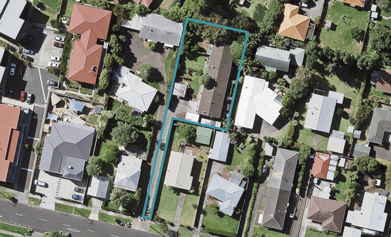 2/14 Kings Road, Panmure, Auckland - Carousel 1
