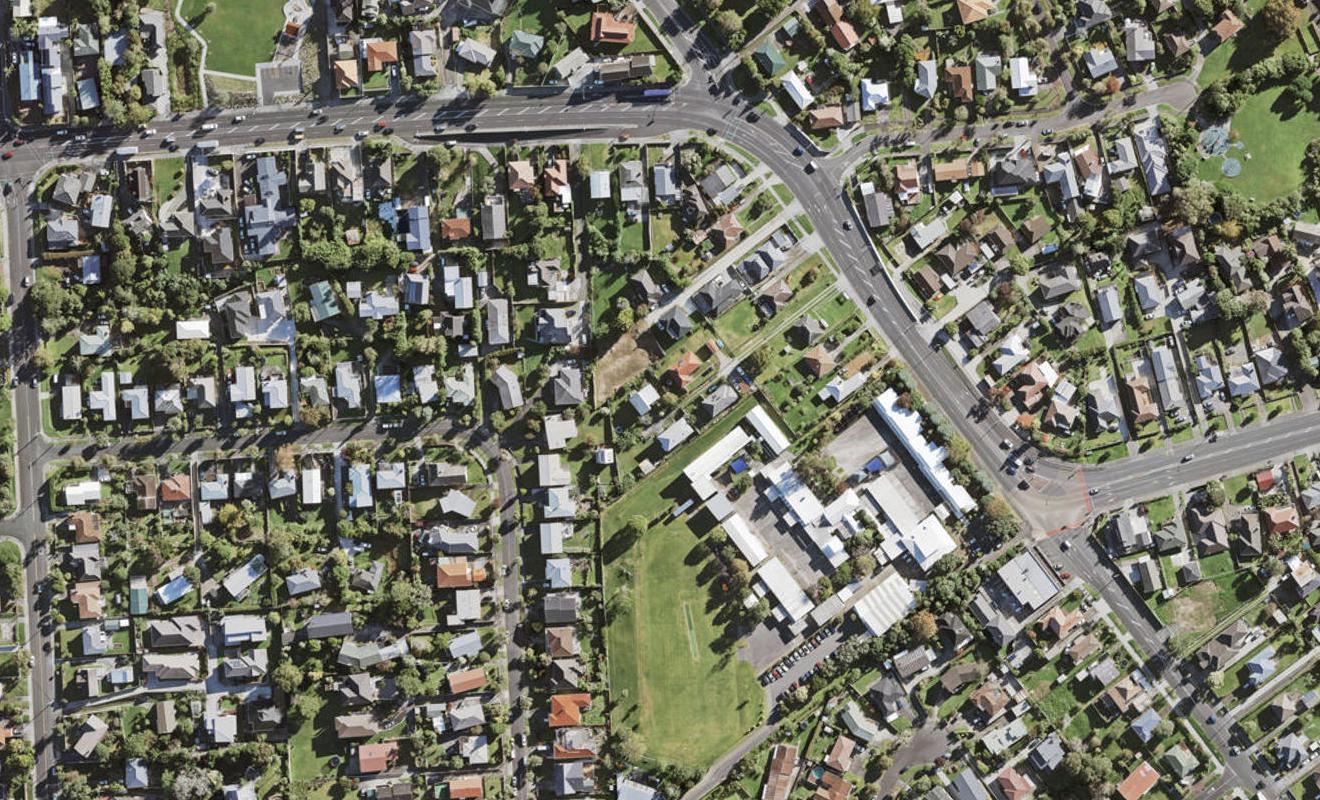 8 Manawaroa Lane, New Windsor, Auckland - Carousel 1