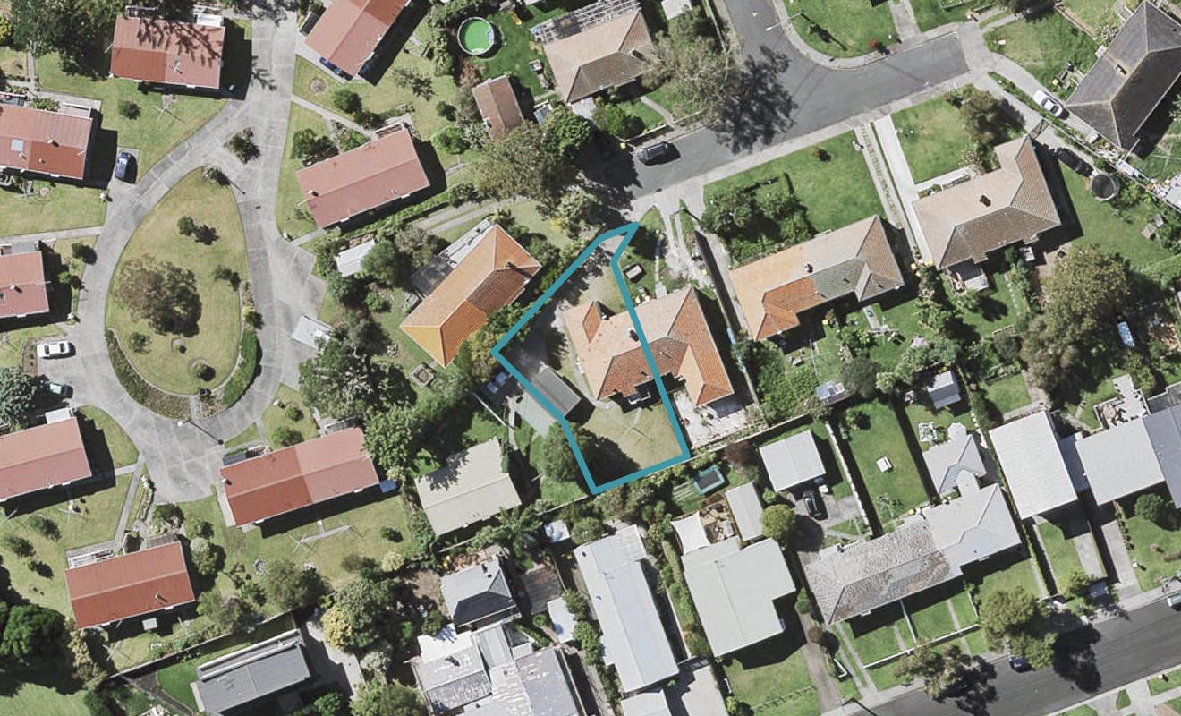7 Moa Street, Belmont, Auckland - Carousel 1