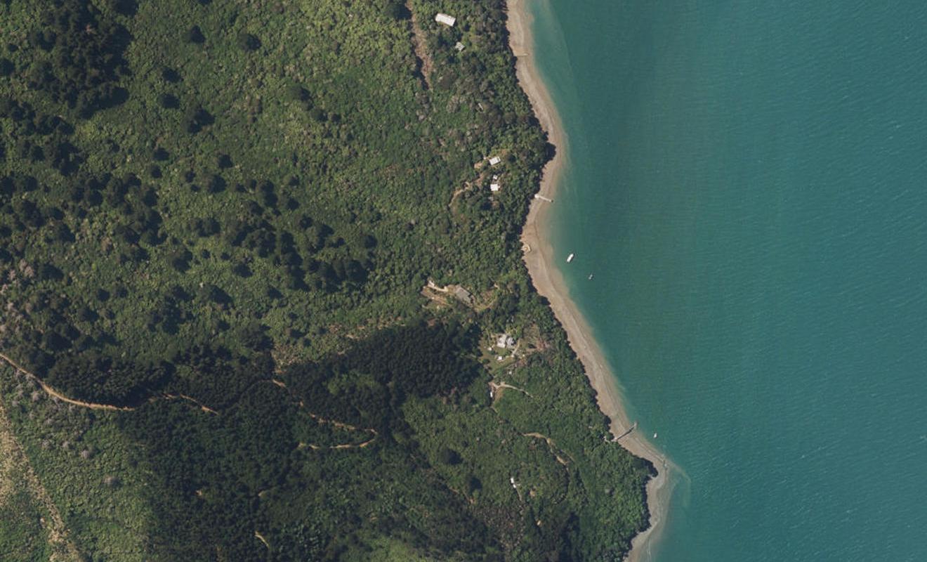 0 Whatanihi Pelorus, Whatanihi Bay, Havelock - Carousel 1
