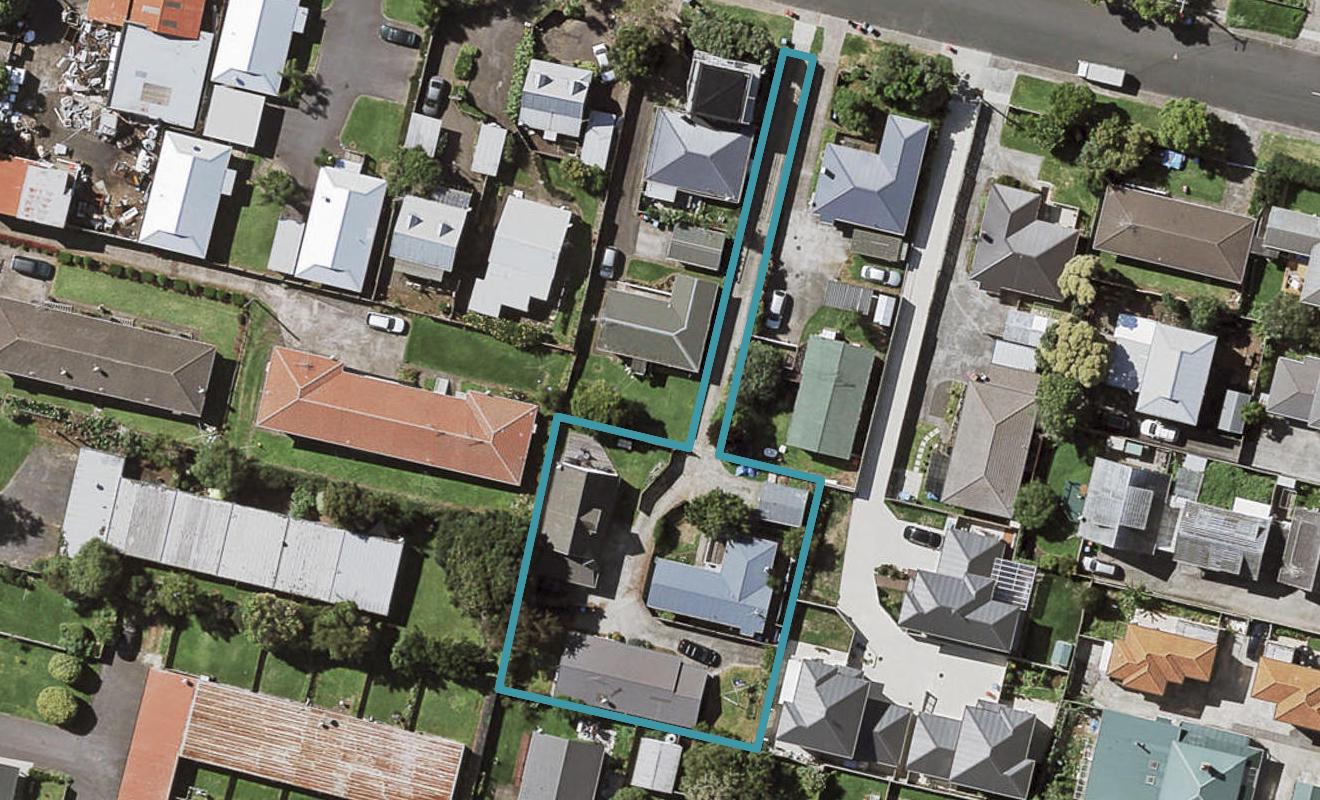 2/9 Dunn Road, Mount Wellington, Auckland - Carousel 1