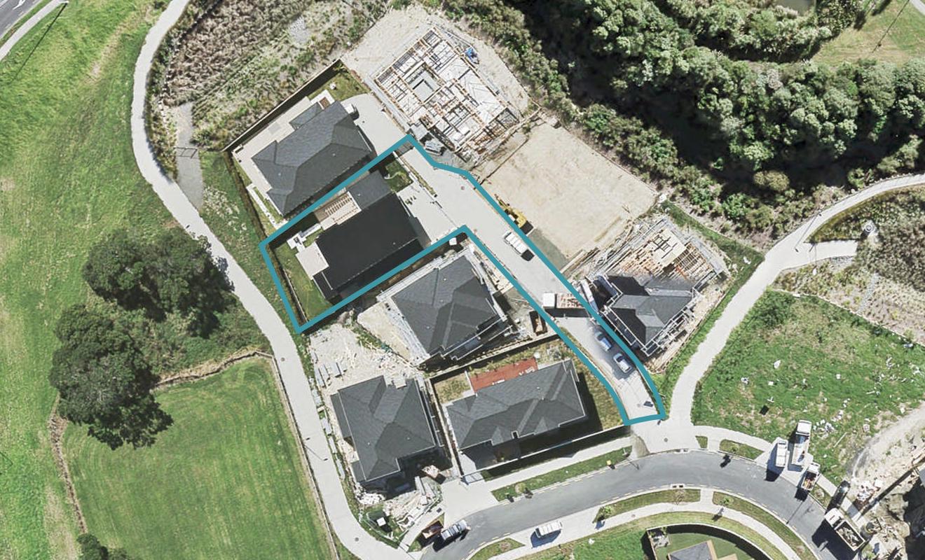 4 Lancia Way, Oteha, Auckland - Carousel 1