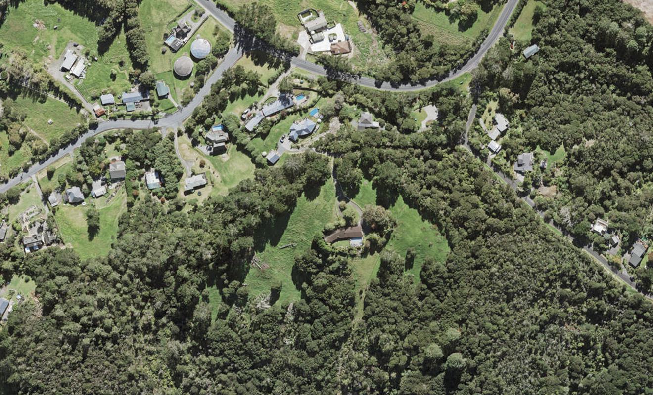 2 Trig Station Rise, Paremoremo, Auckland - Carousel 1