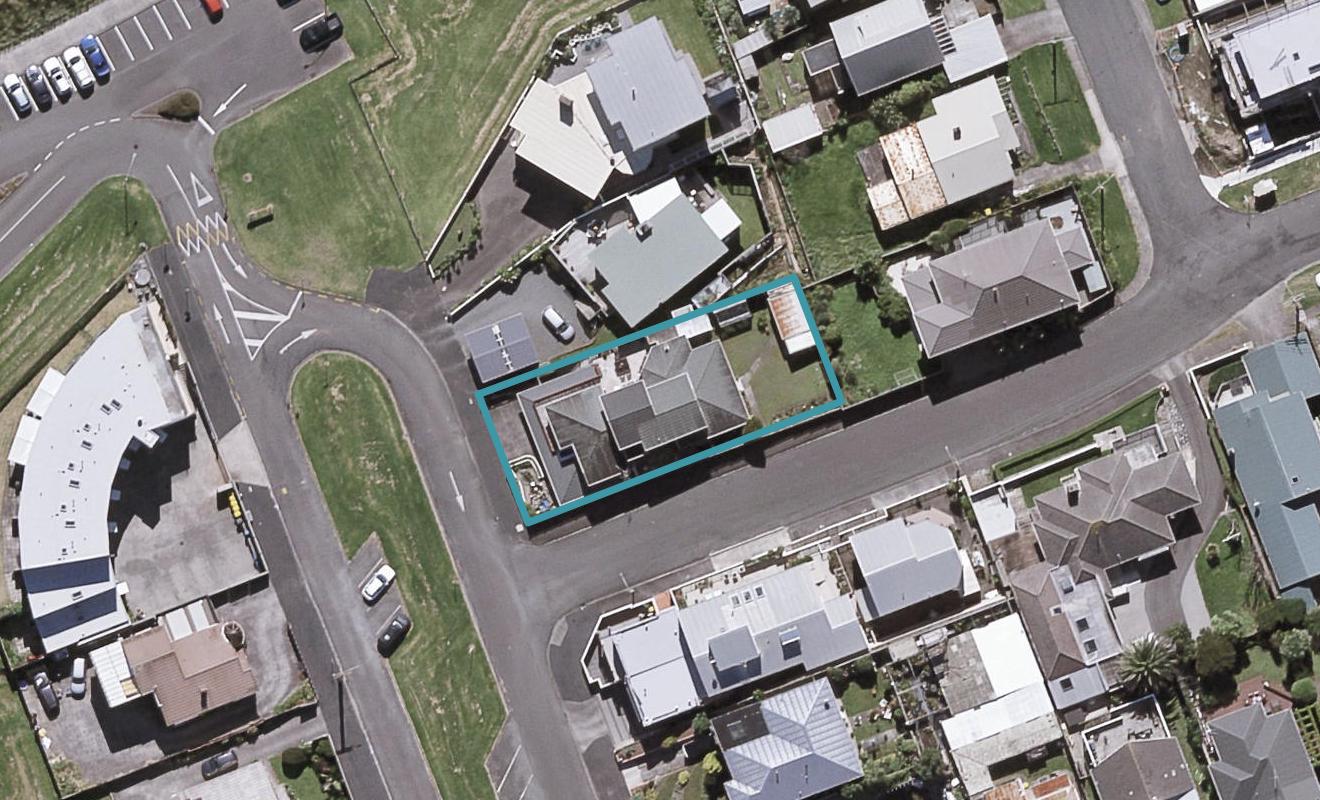 5 Nobs Line, Strandon, New Plymouth - Carousel 1