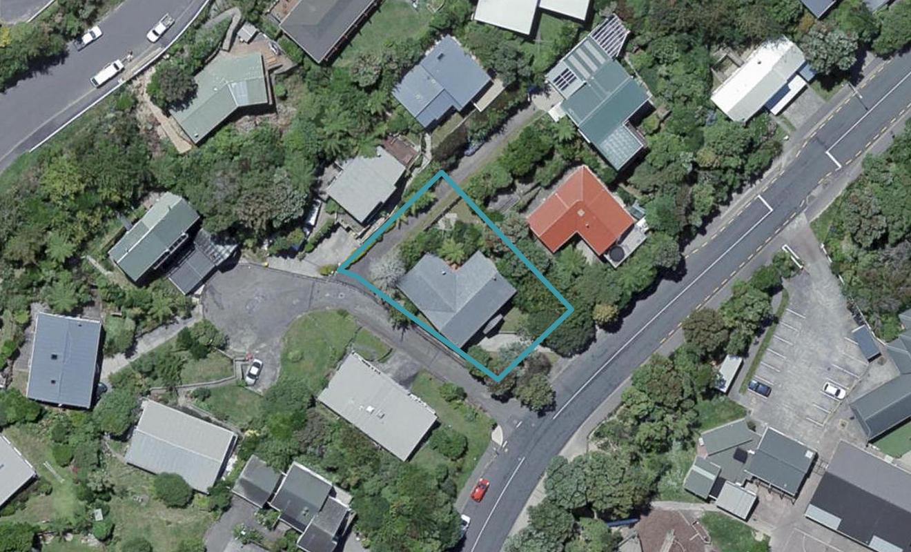 22 Chartwell Drive, Crofton Downs, Wellington - Carousel 1