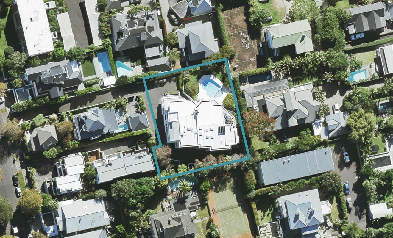 2/55 Sentinel Road, Herne Bay, Auckland - Carousel 1