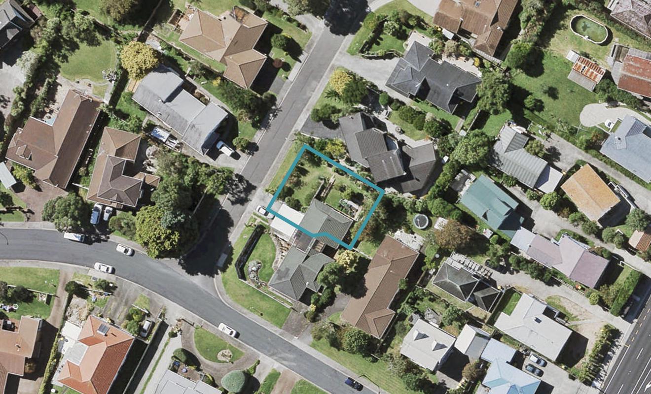 1 Scorpio Place, Windsor Park, Auckland - Carousel 1