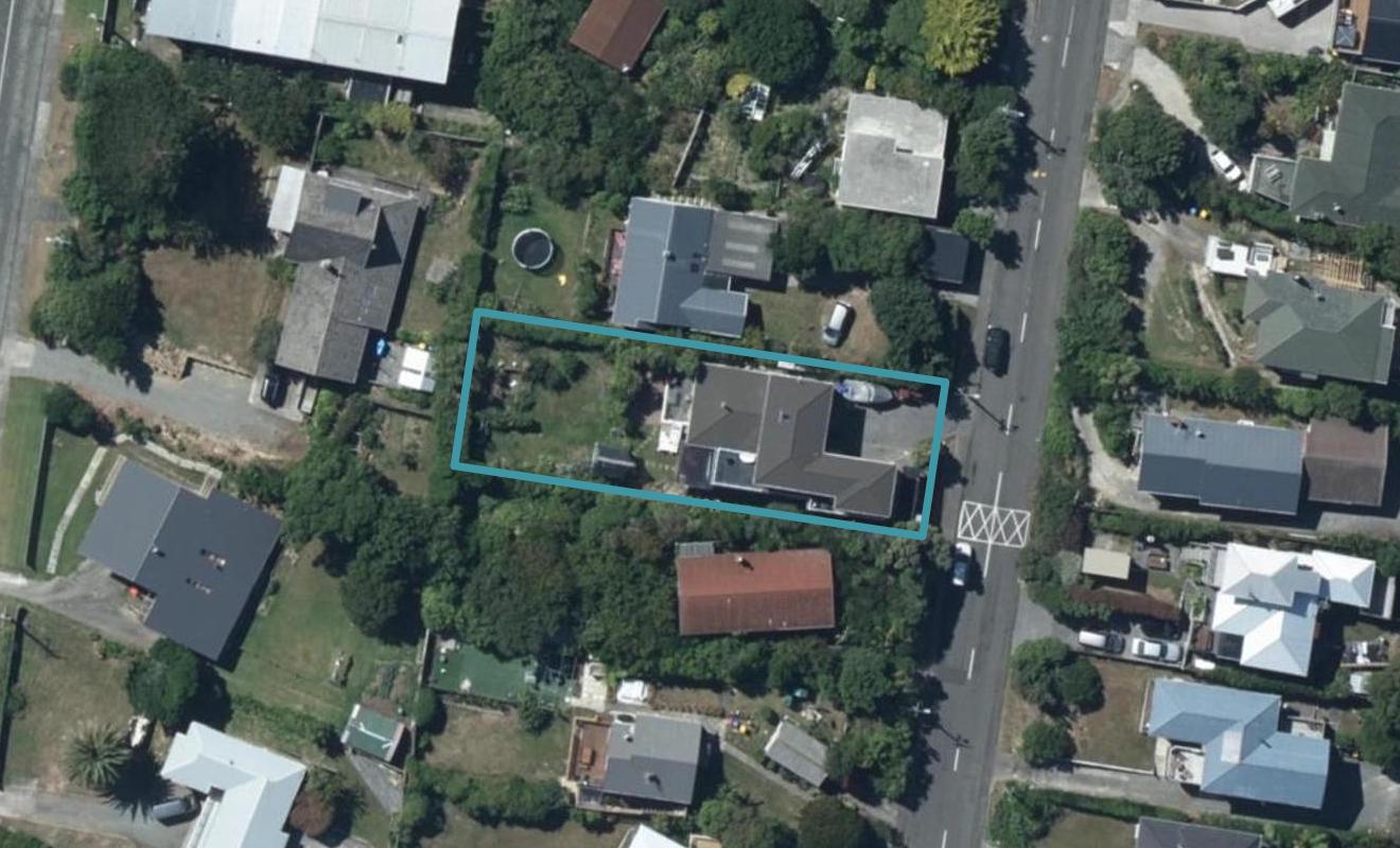 13 Herewini Street, Titahi Bay, Porirua - Carousel 1