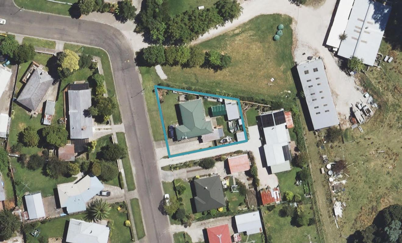 10 Paraone Road, Tamarau, Gisborne - Carousel 1