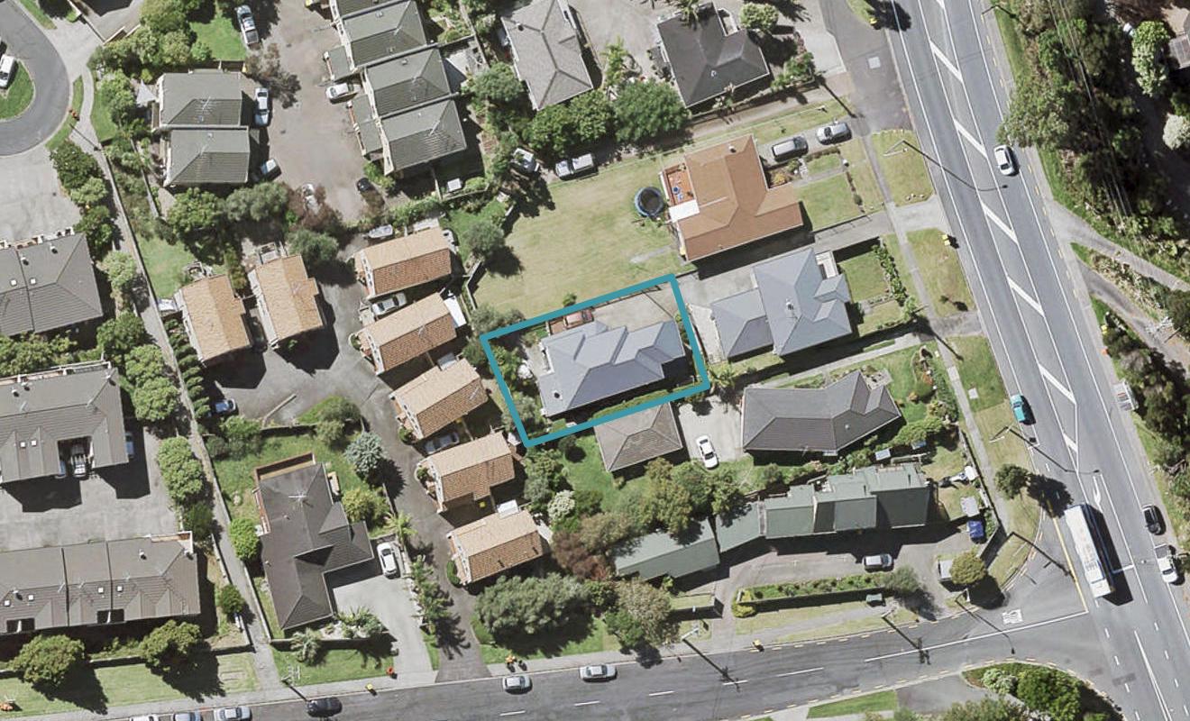 762A East Coast Road, Oteha, Auckland - Carousel 1