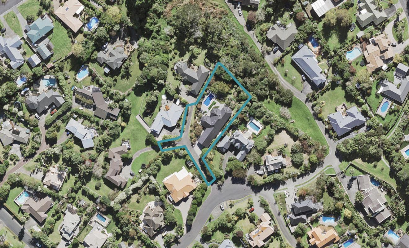 12 Almond Grove, Greenhithe, Auckland - Carousel 1