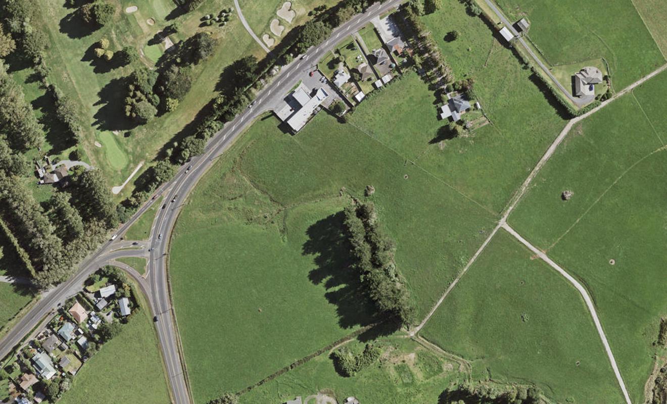 2 Te Rata Boulevard, KARAKA, PAPAKURA - Carousel 1