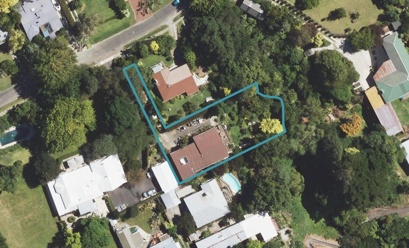 7 Marian Drive, Inner Kaiti, Gisborne - Carousel 1