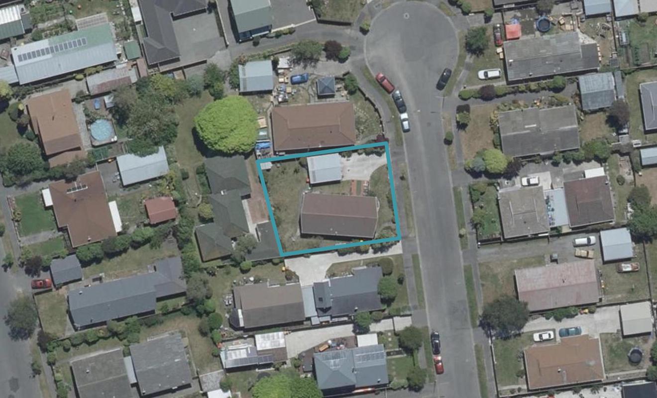 17 Four Elms Place, Parklands, Christchurch - Carousel 1