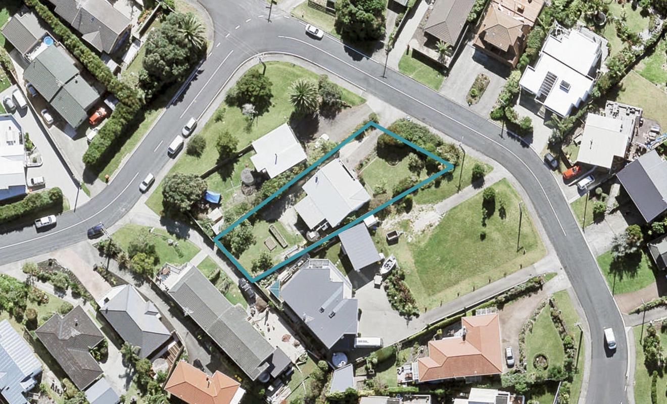 13B Monyash Road, Manly, Whangaparaoa - Carousel 1