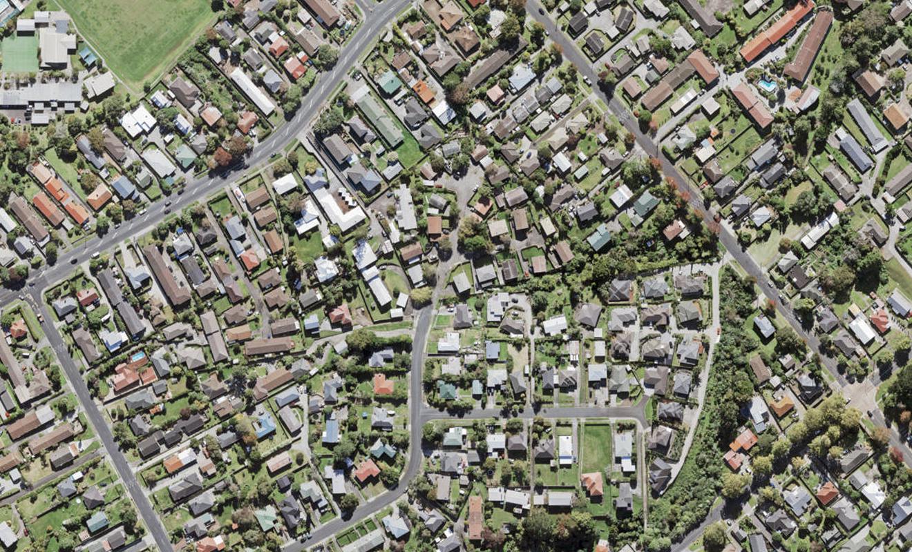 31 Trojan Crescent, New Lynn, Auckland - Carousel 1
