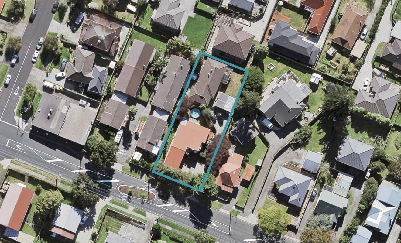 49 Rimu Street, New Lynn, Auckland - Carousel 1