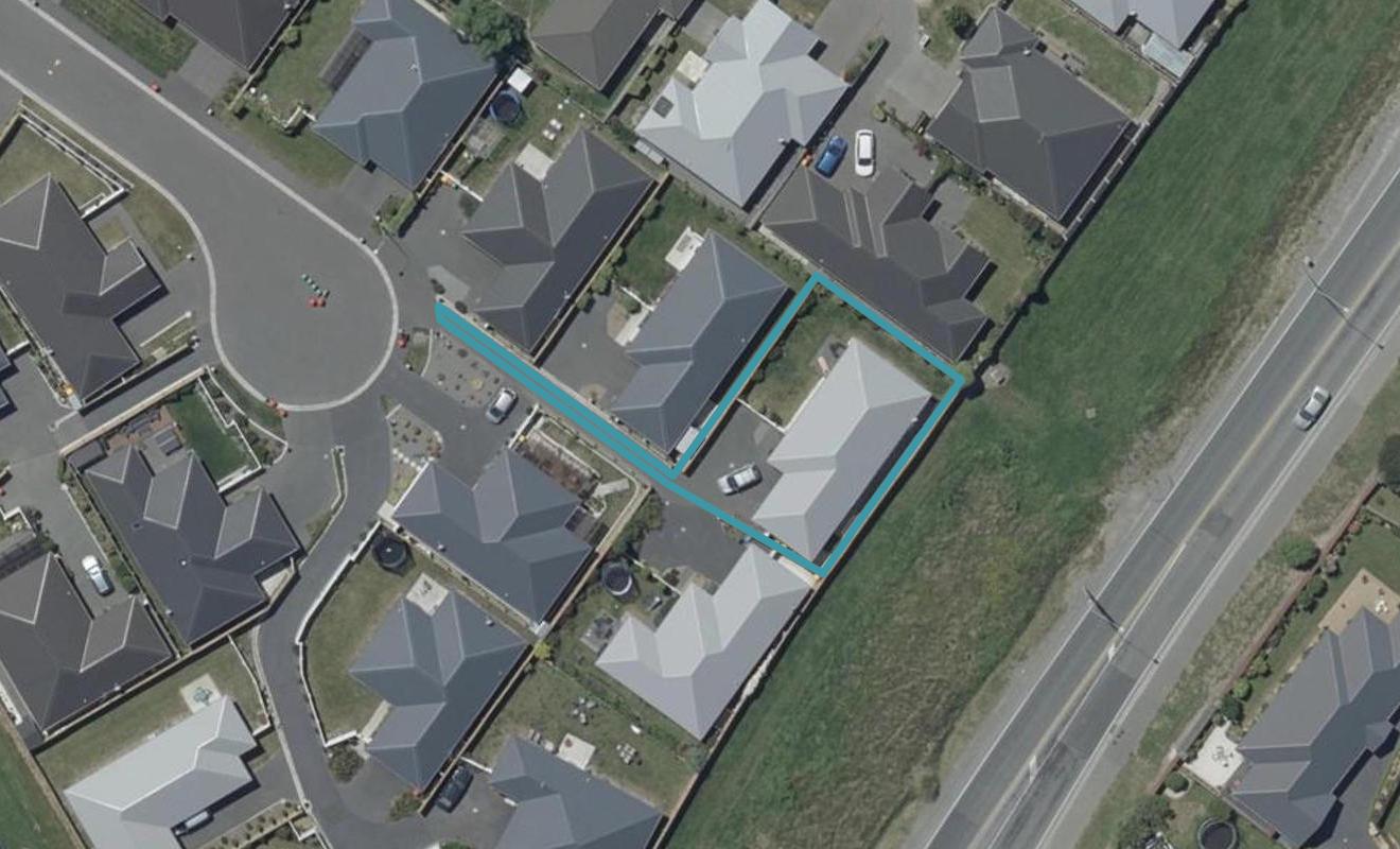 11 Saint Adela Place, Woolston, Christchurch - Carousel 1