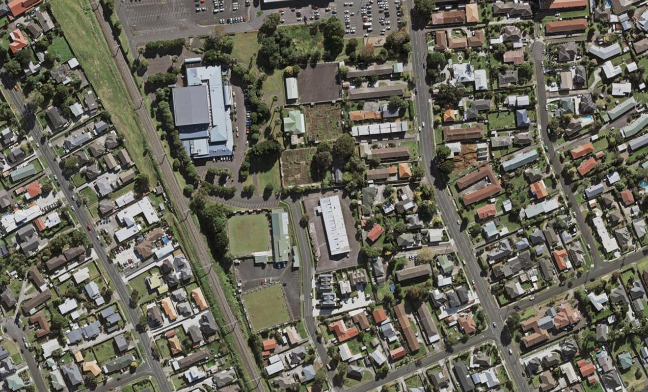 9 Te Ara Kohu, Papatoetoe, Auckland - Carousel 1
